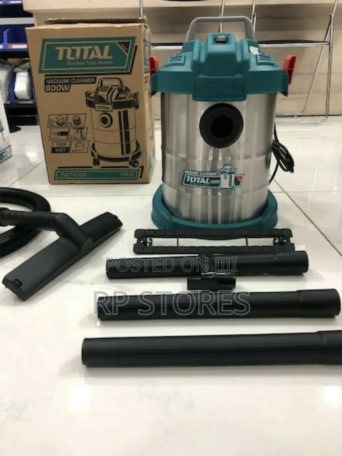 Total Vacuum Cleaner 12l / 800w