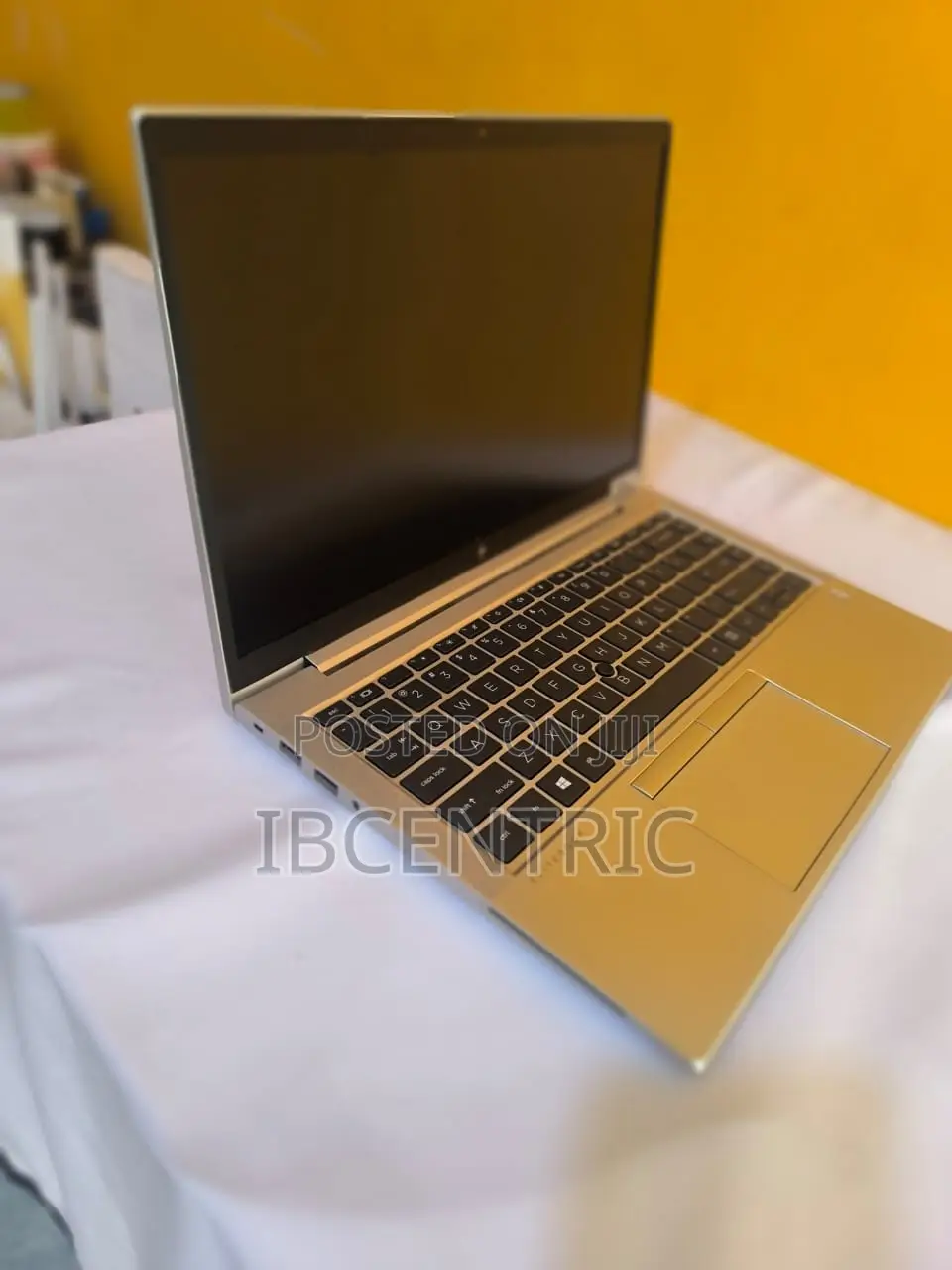 Laptop HP EliteBook 845 G7 8GB AMD Ryzen 3 SSD 256GB
