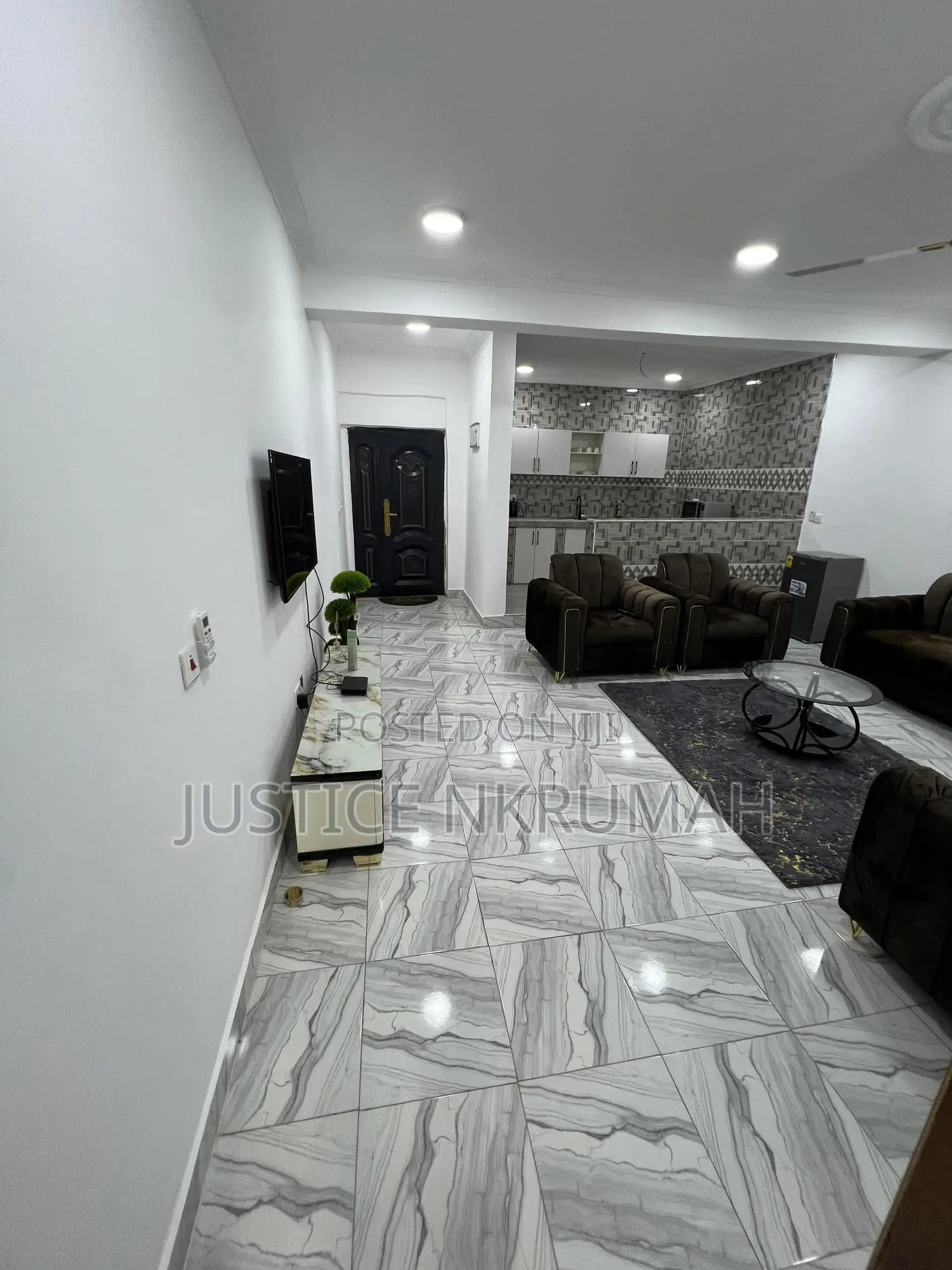 1bdrm Apartment in Mr Justice Estate, Old Barrier for rent