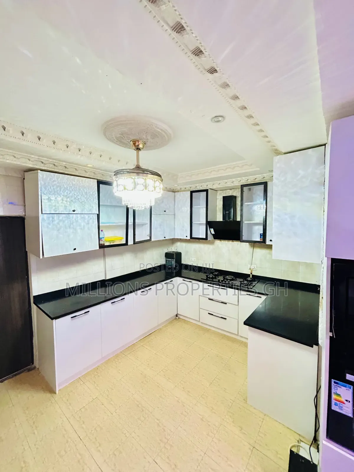 7bdrm House in Millions Properties, East Legon for sale