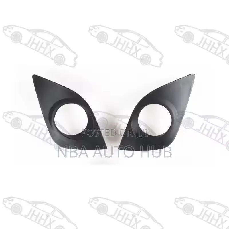 Toyota Corolla Fog Light and Cover Set
