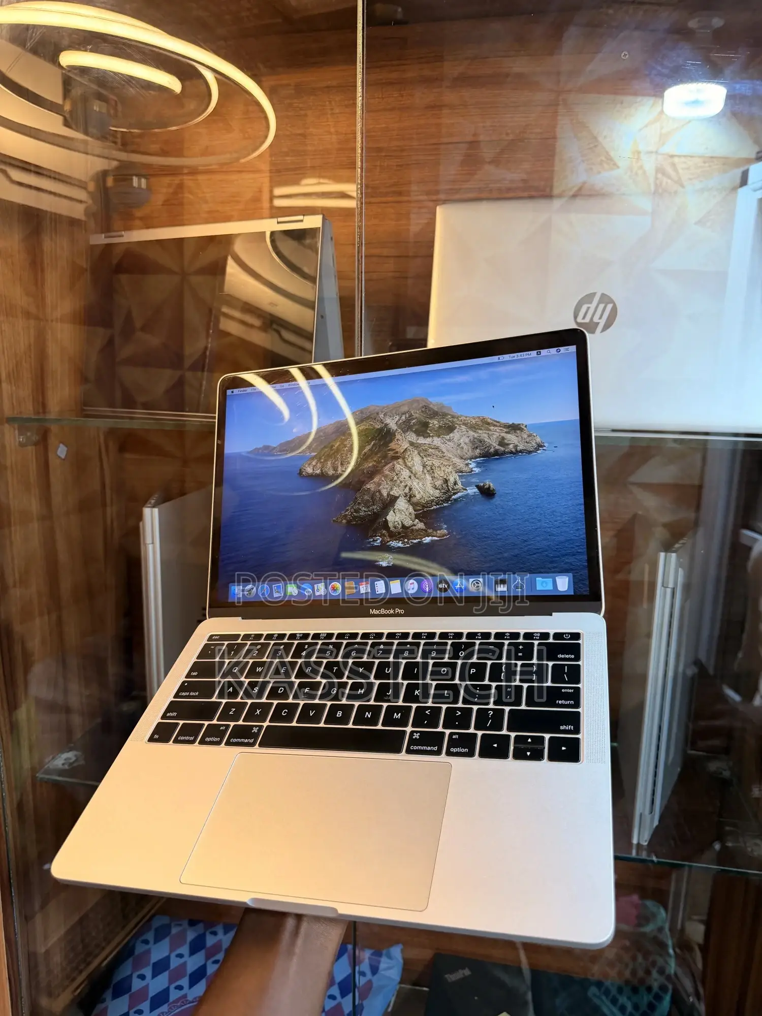 Laptop Apple MacBook Pro 2016 8GB Intel Core I5 SSD 256GB