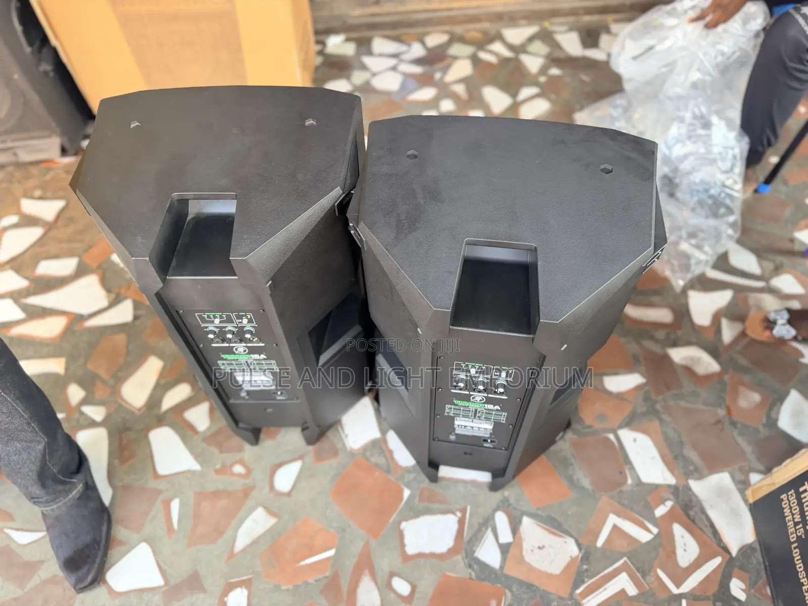 Mackie Thump15a 1300w 15" Powered Loudspeakers.