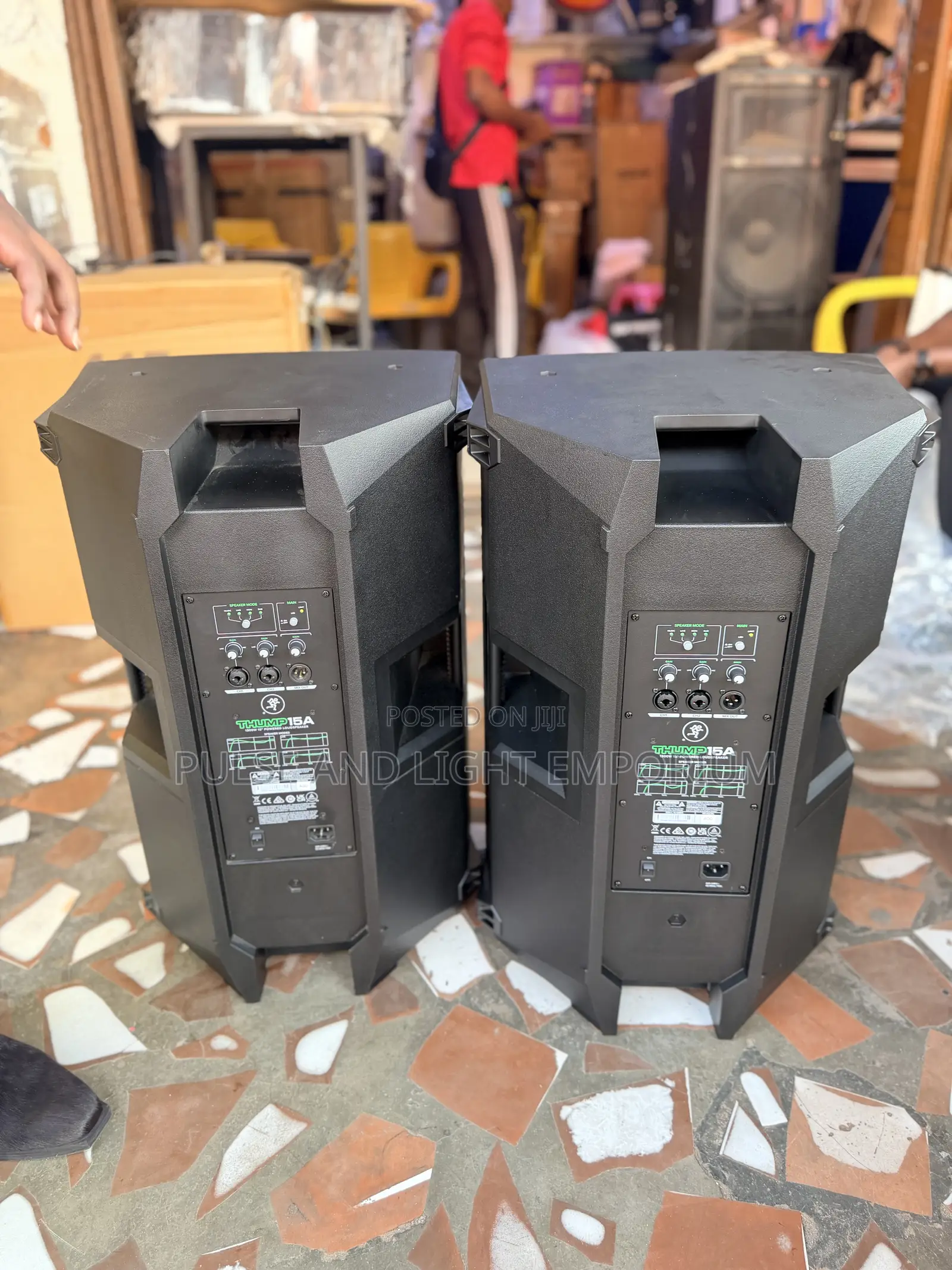 Mackie Thump15a 1300w 15" Powered Loudspeakers.