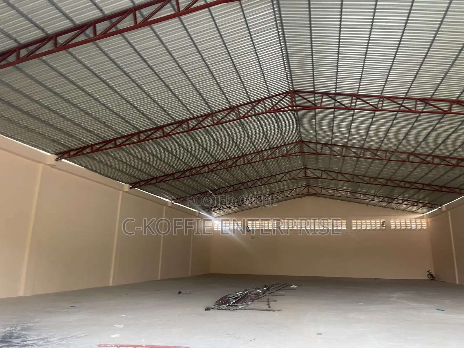1000 SQM Warehouse at Spintex for Rent