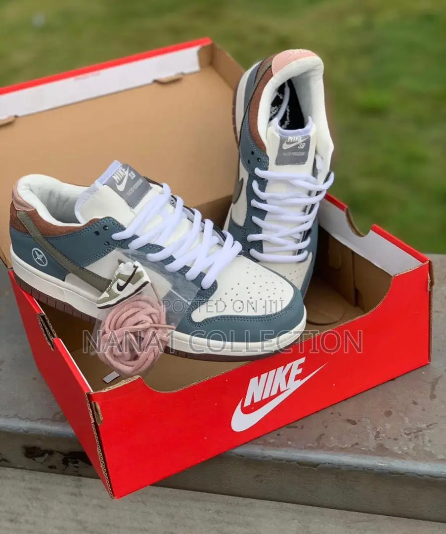 Nike— X Yuto Horigome Sb Dunk Low Sneakers