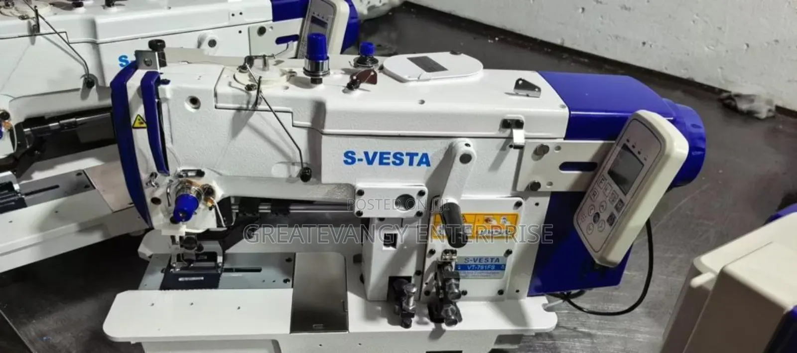 Brand-New Industrial Buttonholes Machine