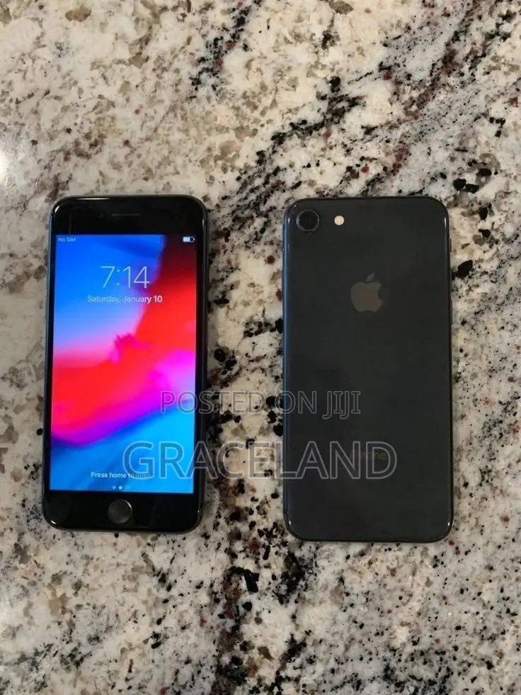 New Apple iPhone 8 64 GB Black
