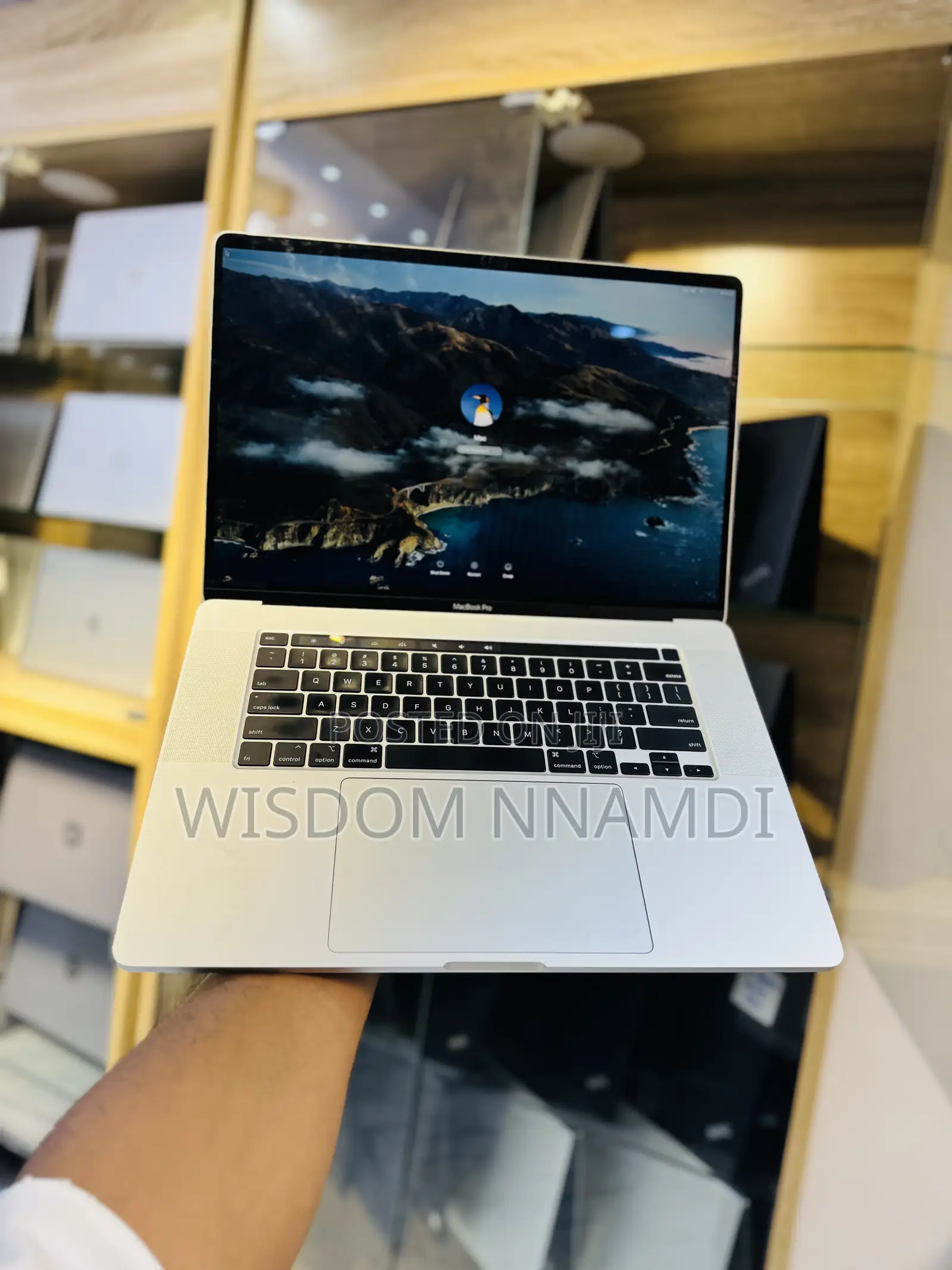 Laptop Apple MacBook Pro 2019 16GB Intel Core i7 SSD 500GB