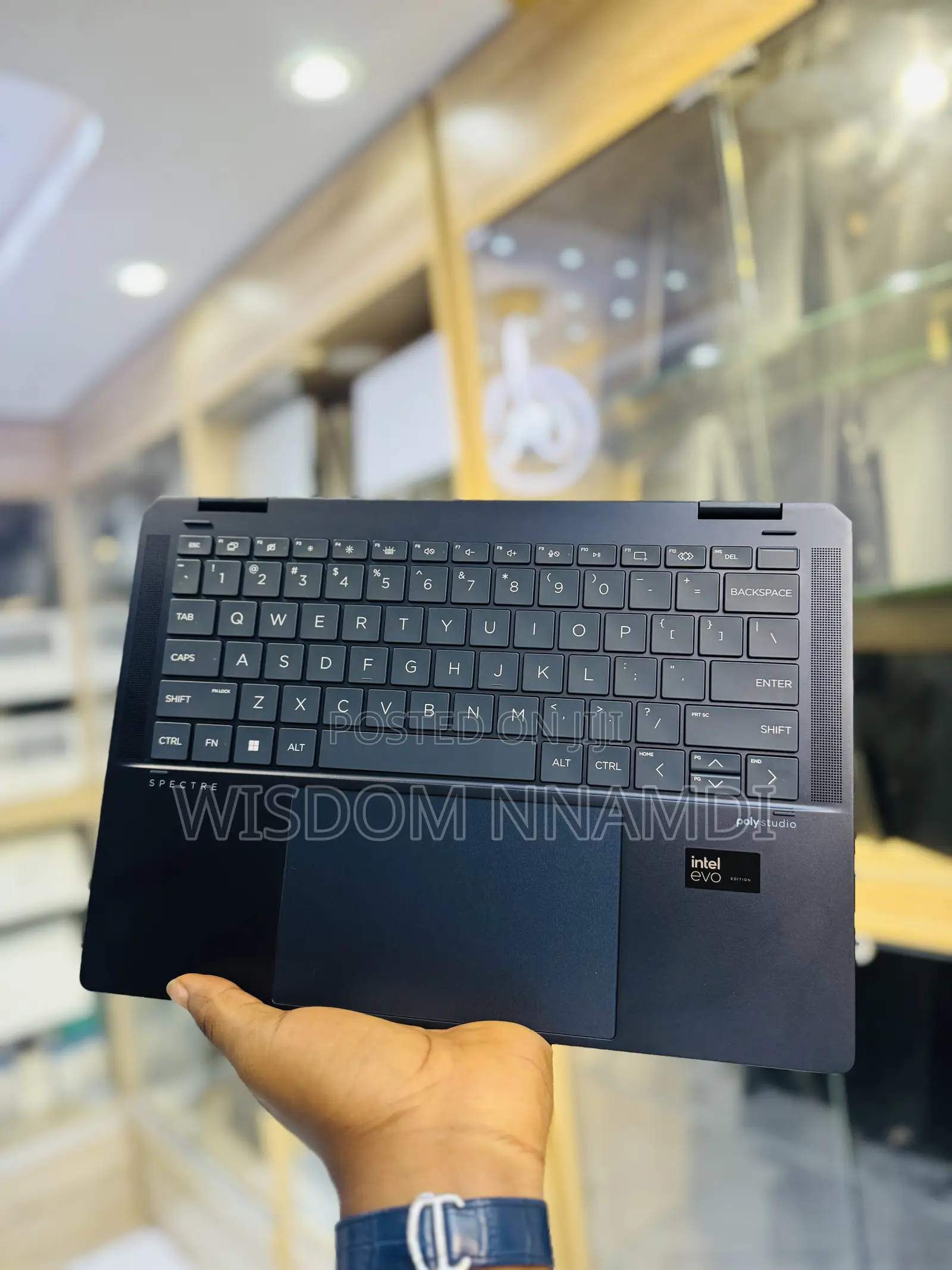 New Laptop HP Spectre 14 32GB Intel Core Ultra 7 SSD 2T
