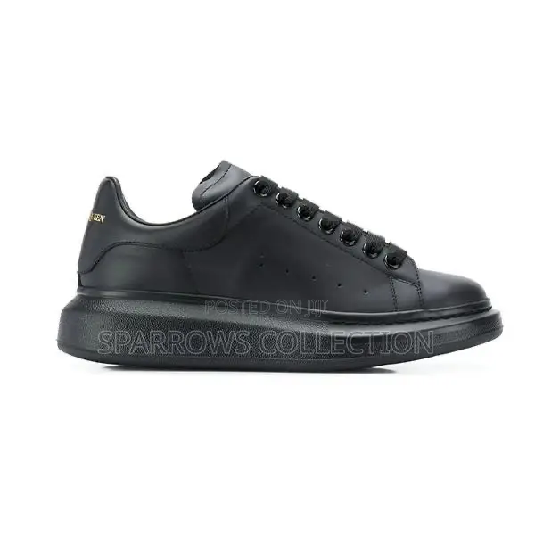 Alexander McQueen All Black