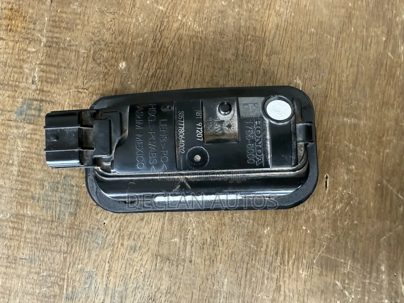 2023 Acura Mdx Decklid / Taiglate Release Switch
