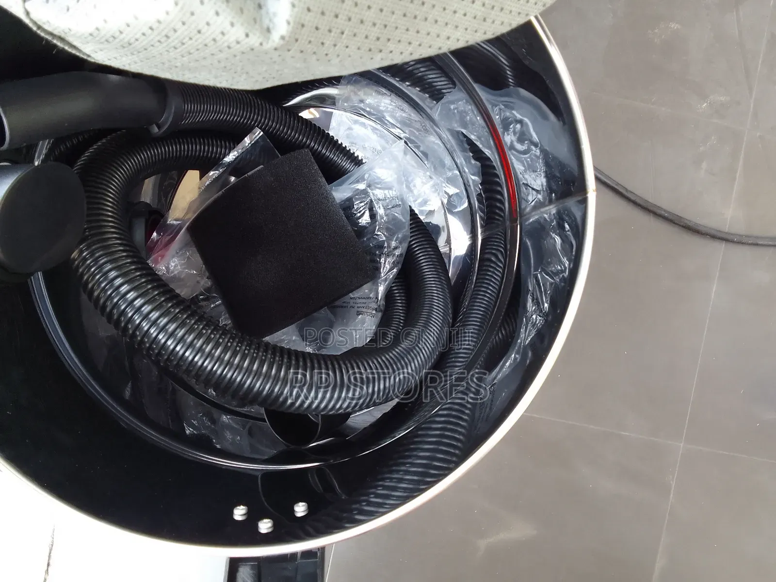 Wadfow Vacuum Cleaner 12l / 800w