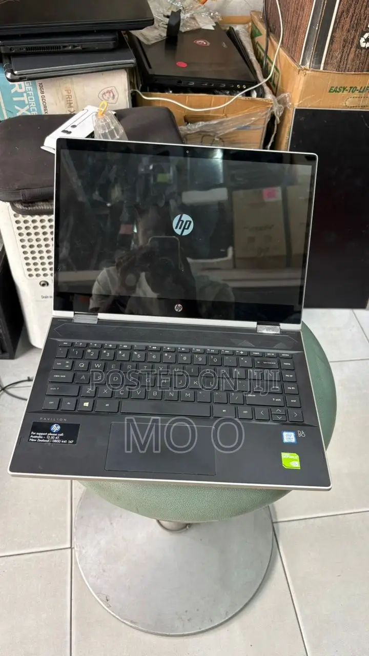 Laptop HP Pavilion X360 8GB Intel Core i7 SSD 256GB