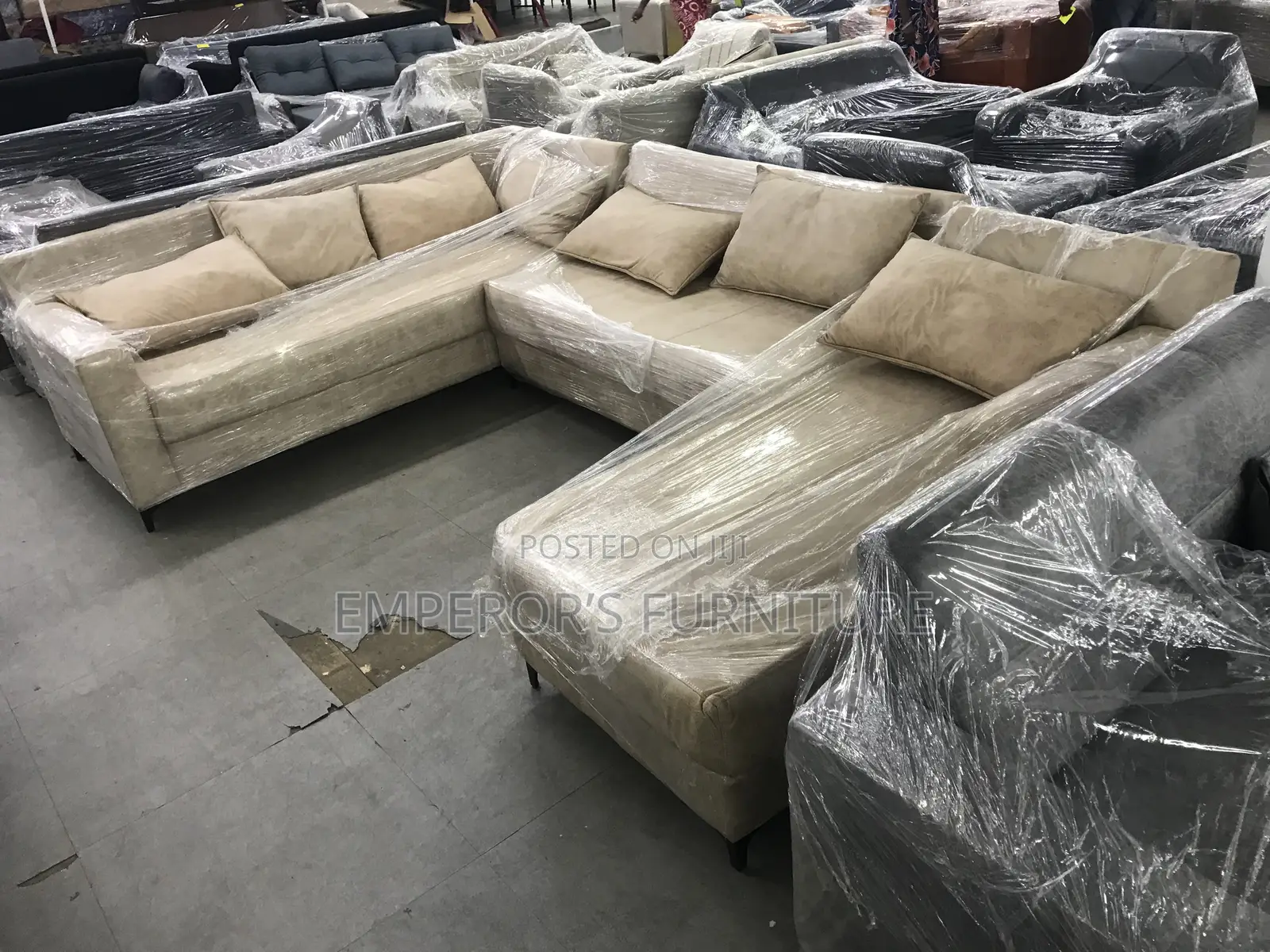 Exclusive Executive Sofa Set