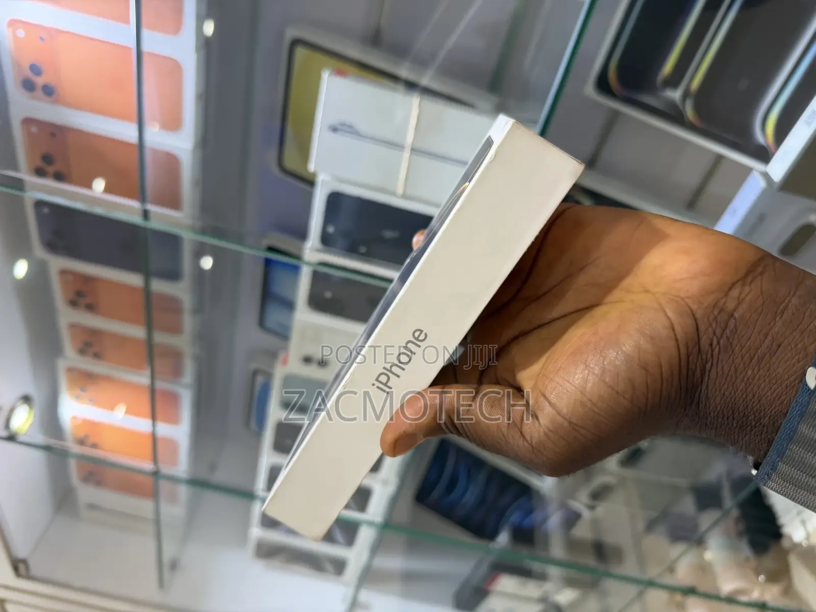 New Apple iPhone 16 Pro Max 256 GB