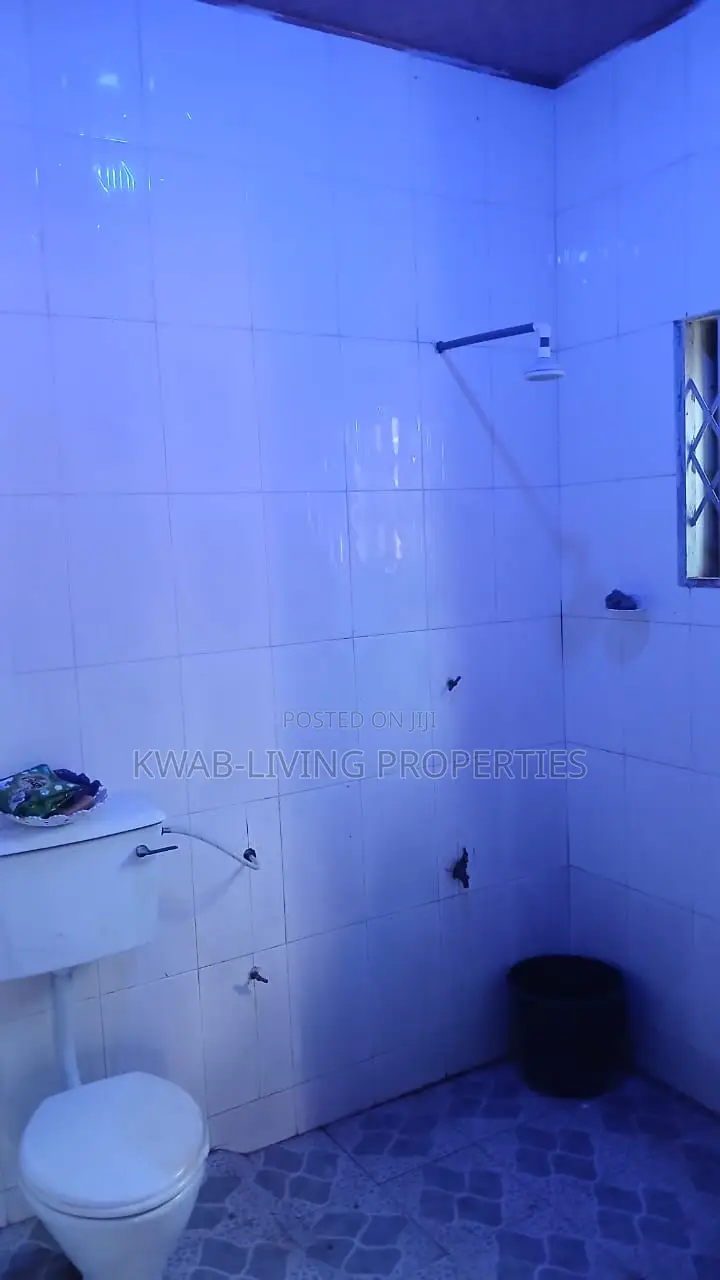 3bdrm House in Kasoa for sale
