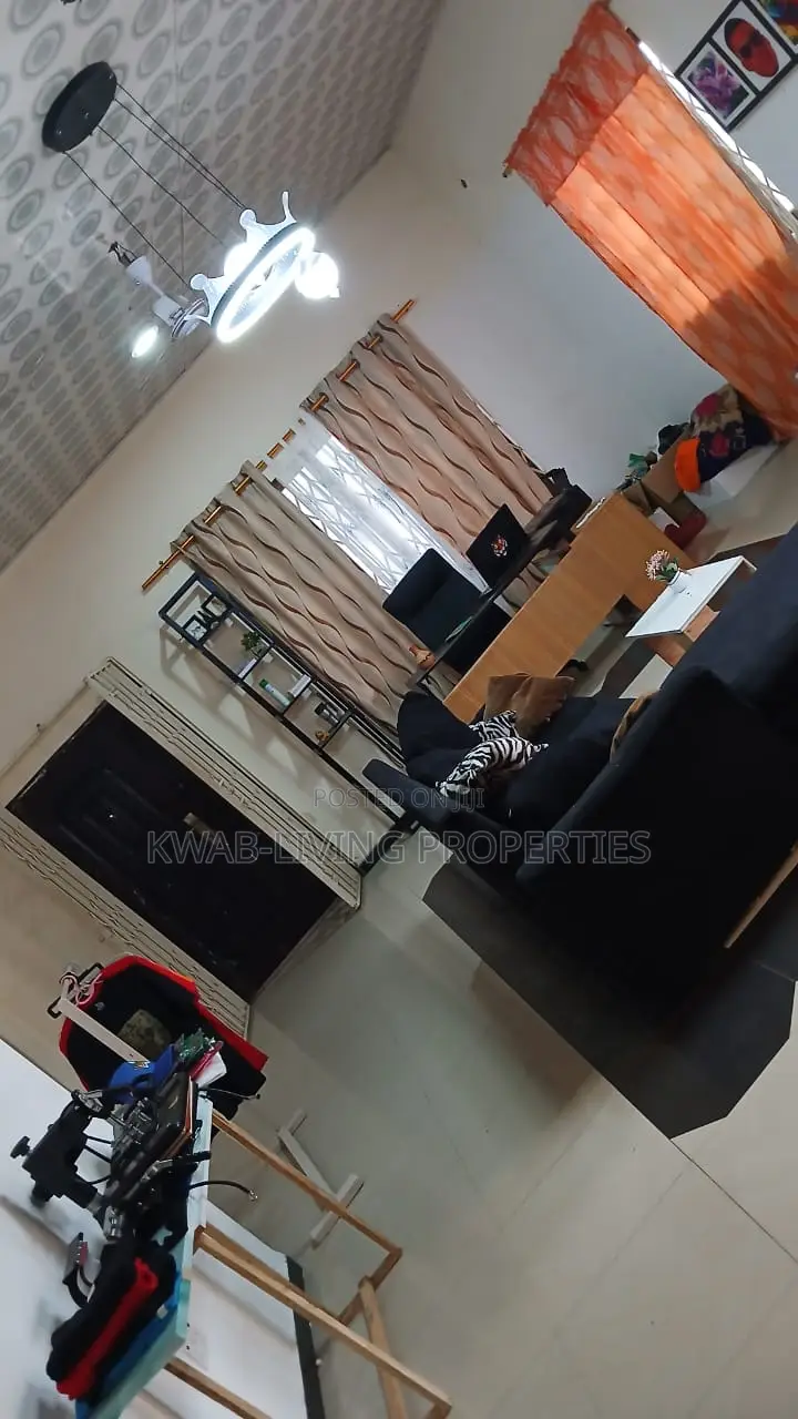 3bdrm House in Kasoa for sale
