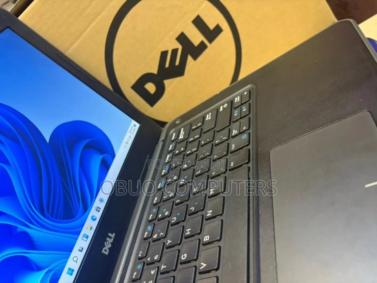 Laptop Dell Latitude 3380 4GB Intel Core i3 SSD 128GB