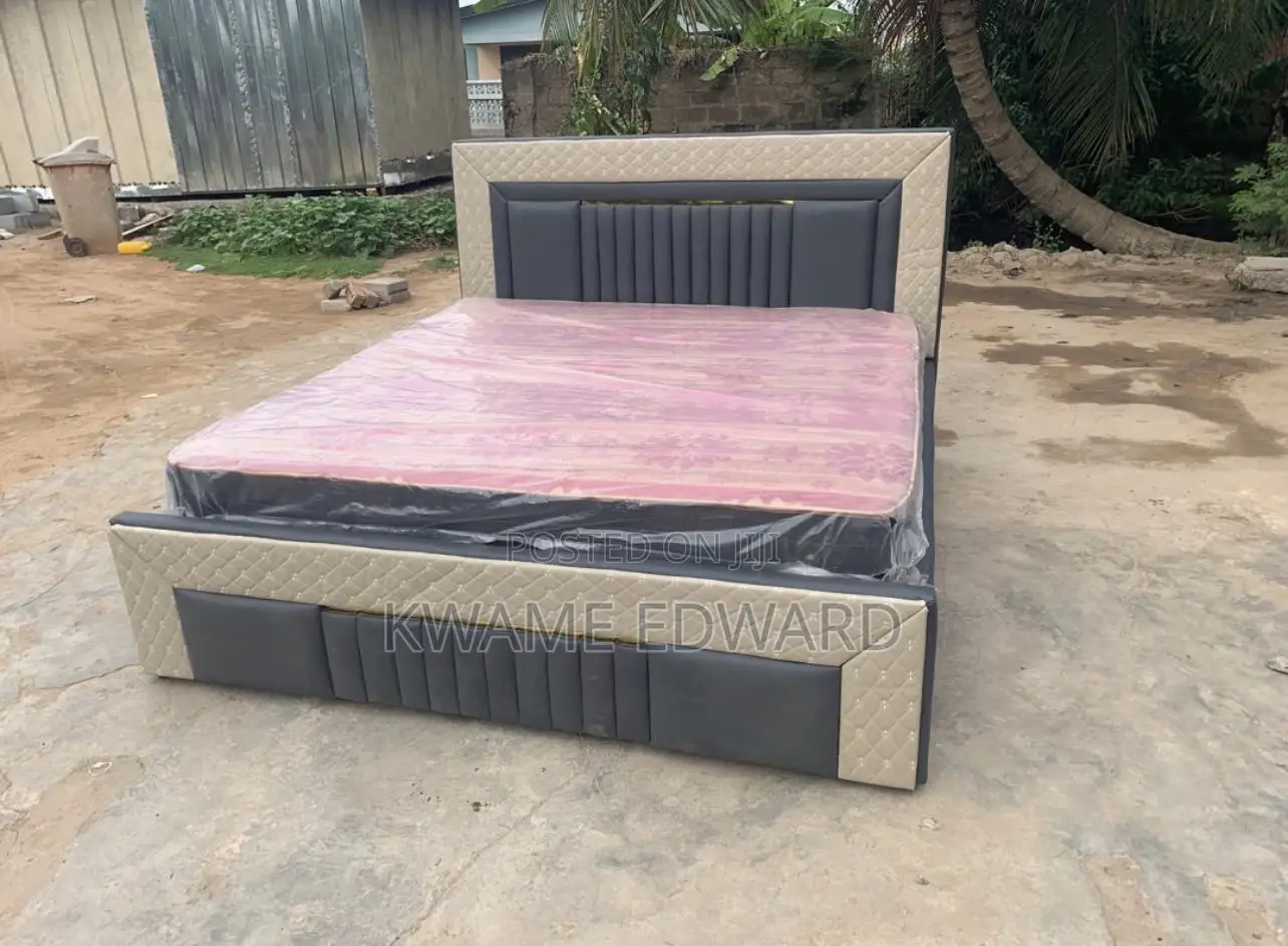 Gray Color Queen Size Bed and Mattress Available for Pick Anytime