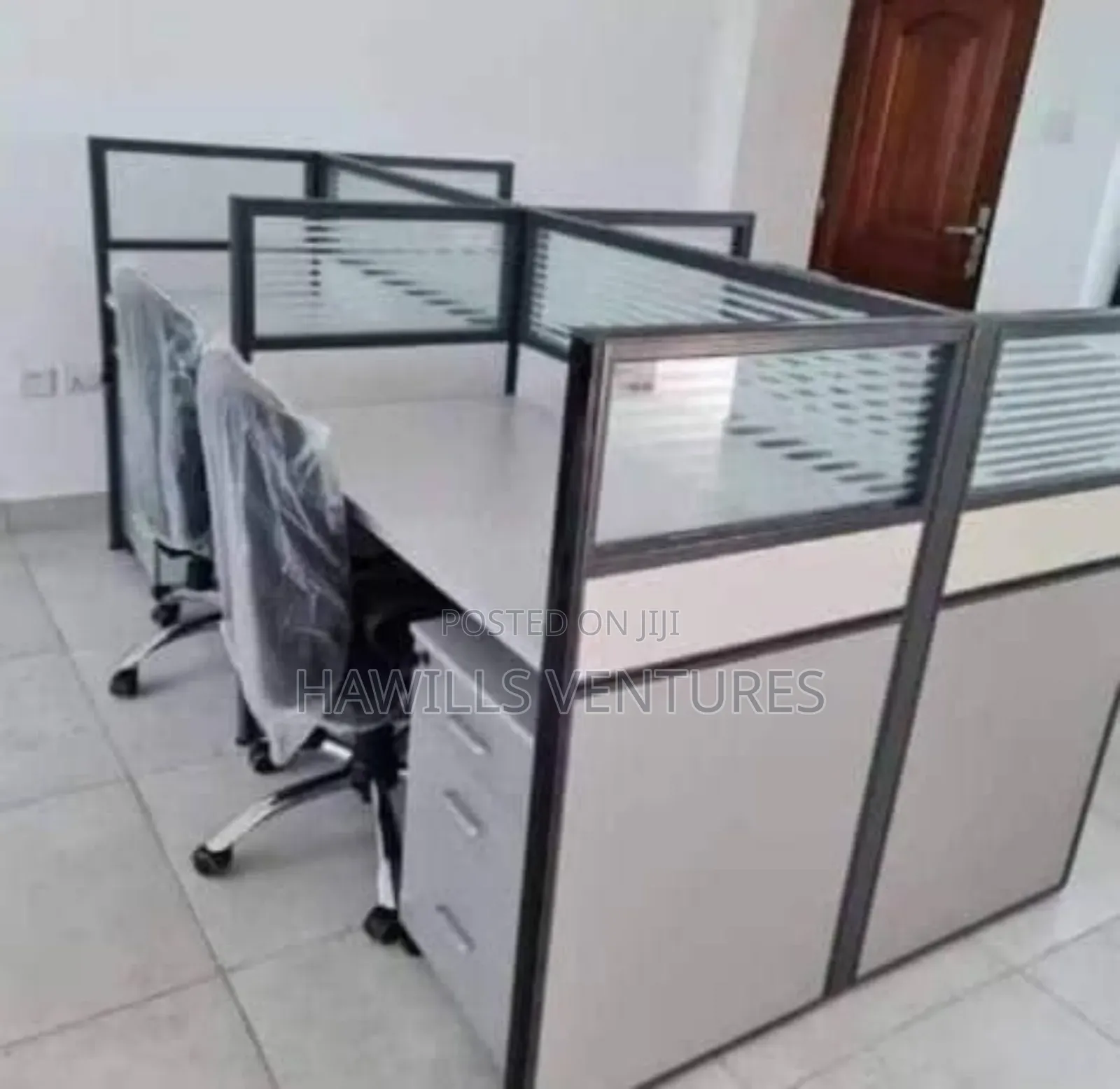Four in One Seater Office Workstation