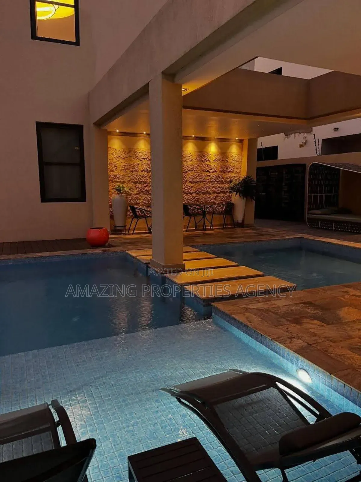 5bdrm House in East Airport for sale