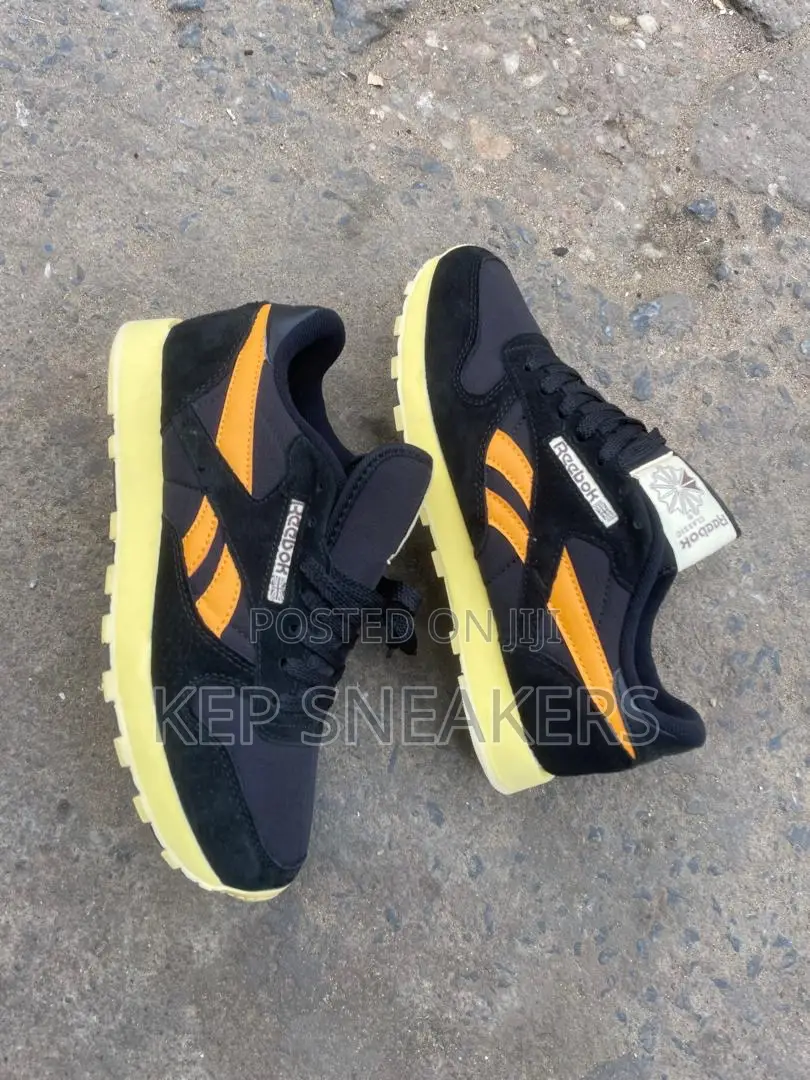 Reebok Classic Sport Clean