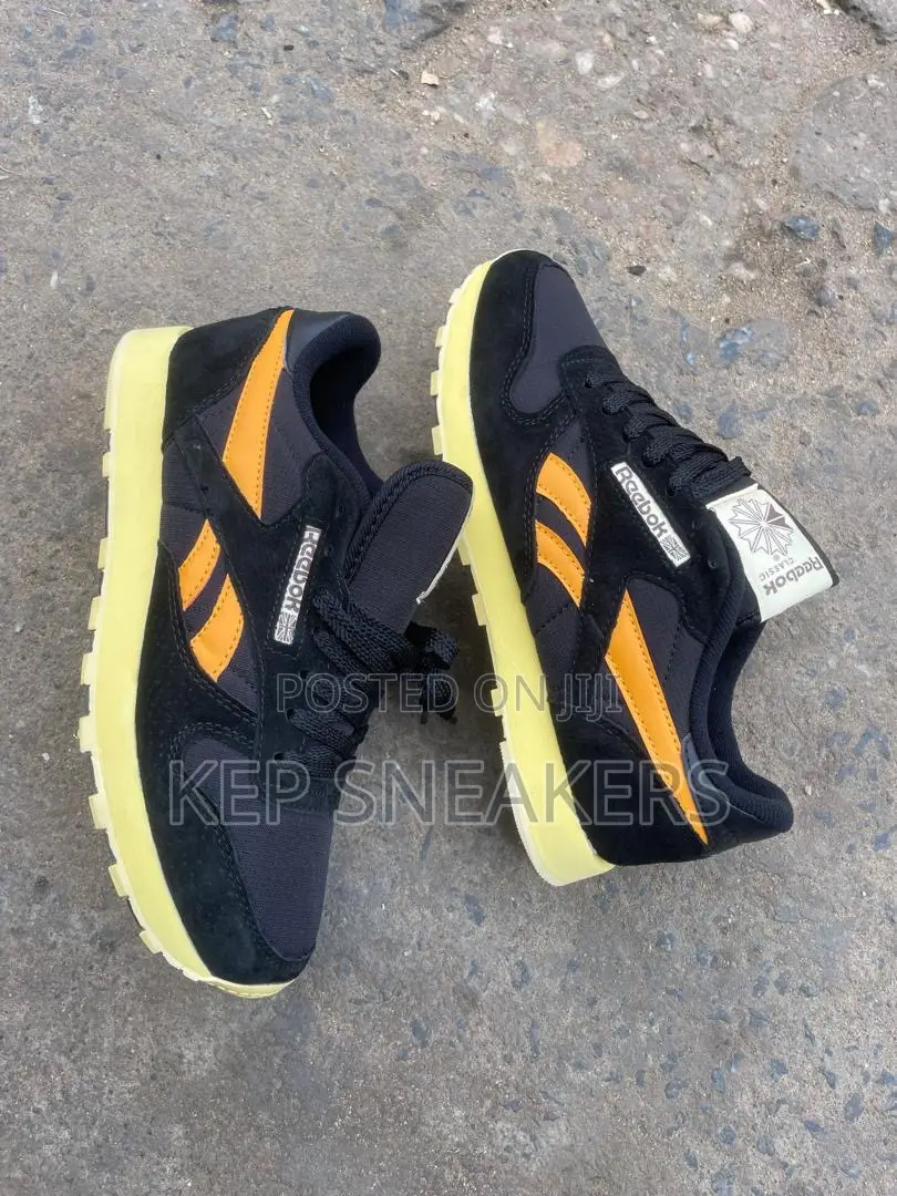 Reebok Classic Sport Clean