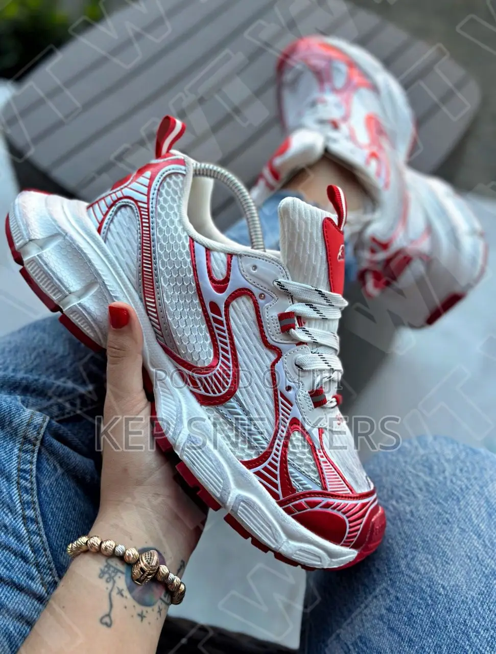 Balenciaga 3xl “White and Red Colorway”