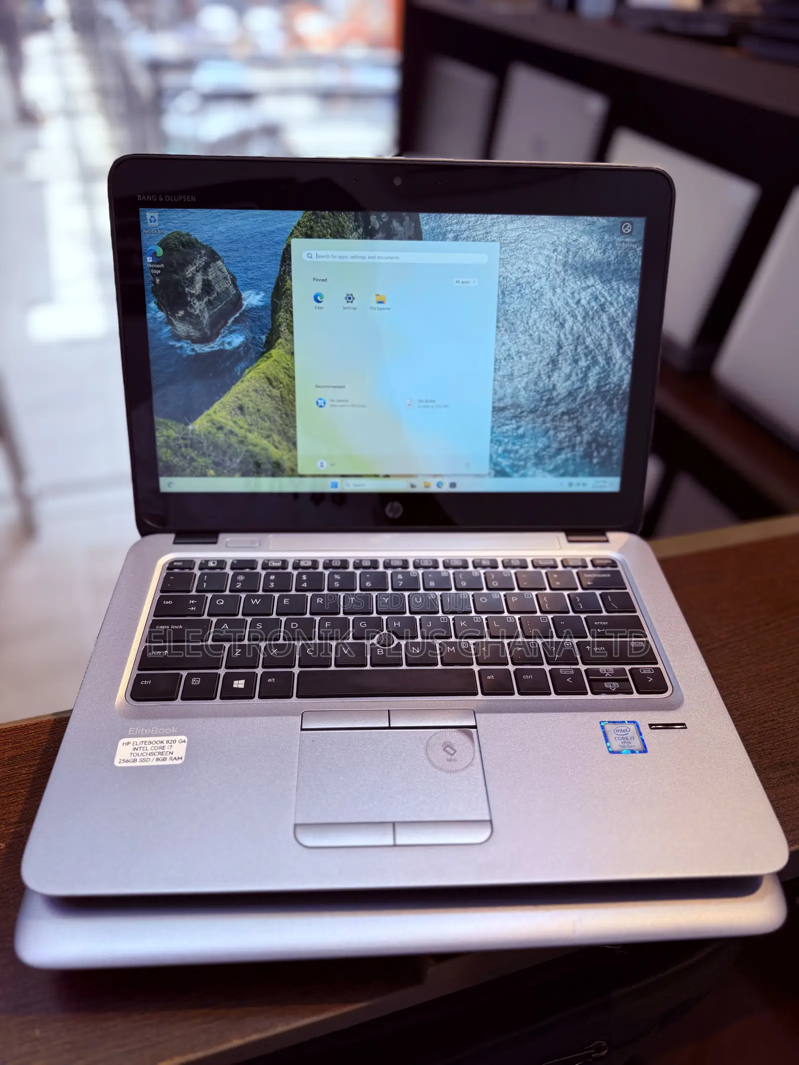 Laptop HP EliteBook 820 G4 8GB Intel Core i7 SSD 256GB
