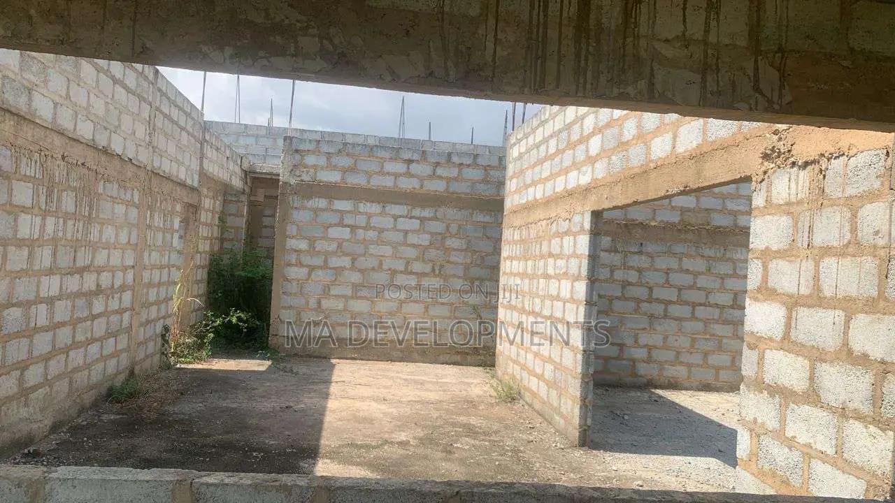 3bdrm House in Madev Realty, Kasoa for sale