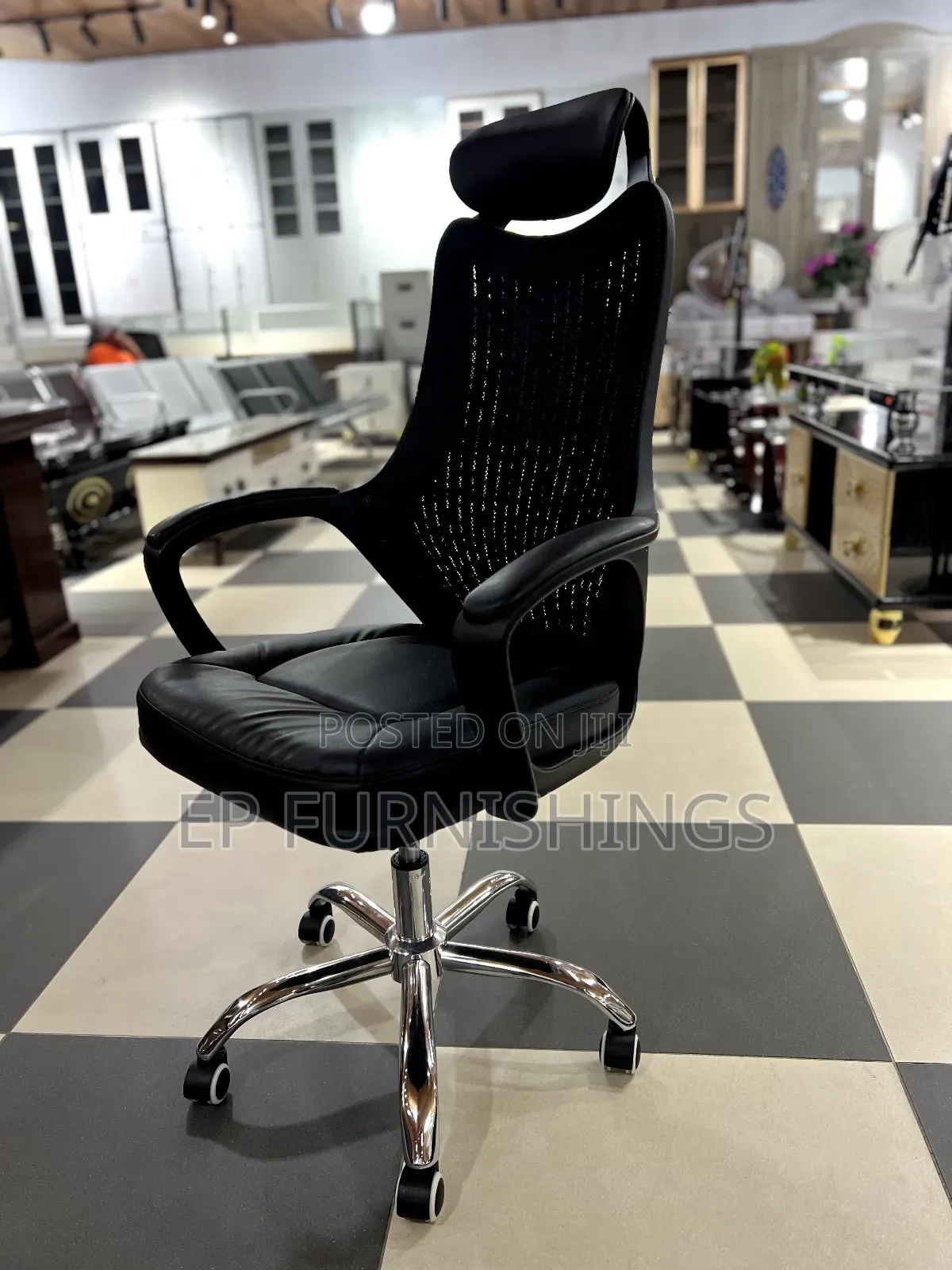 Swivel Base Office Chair