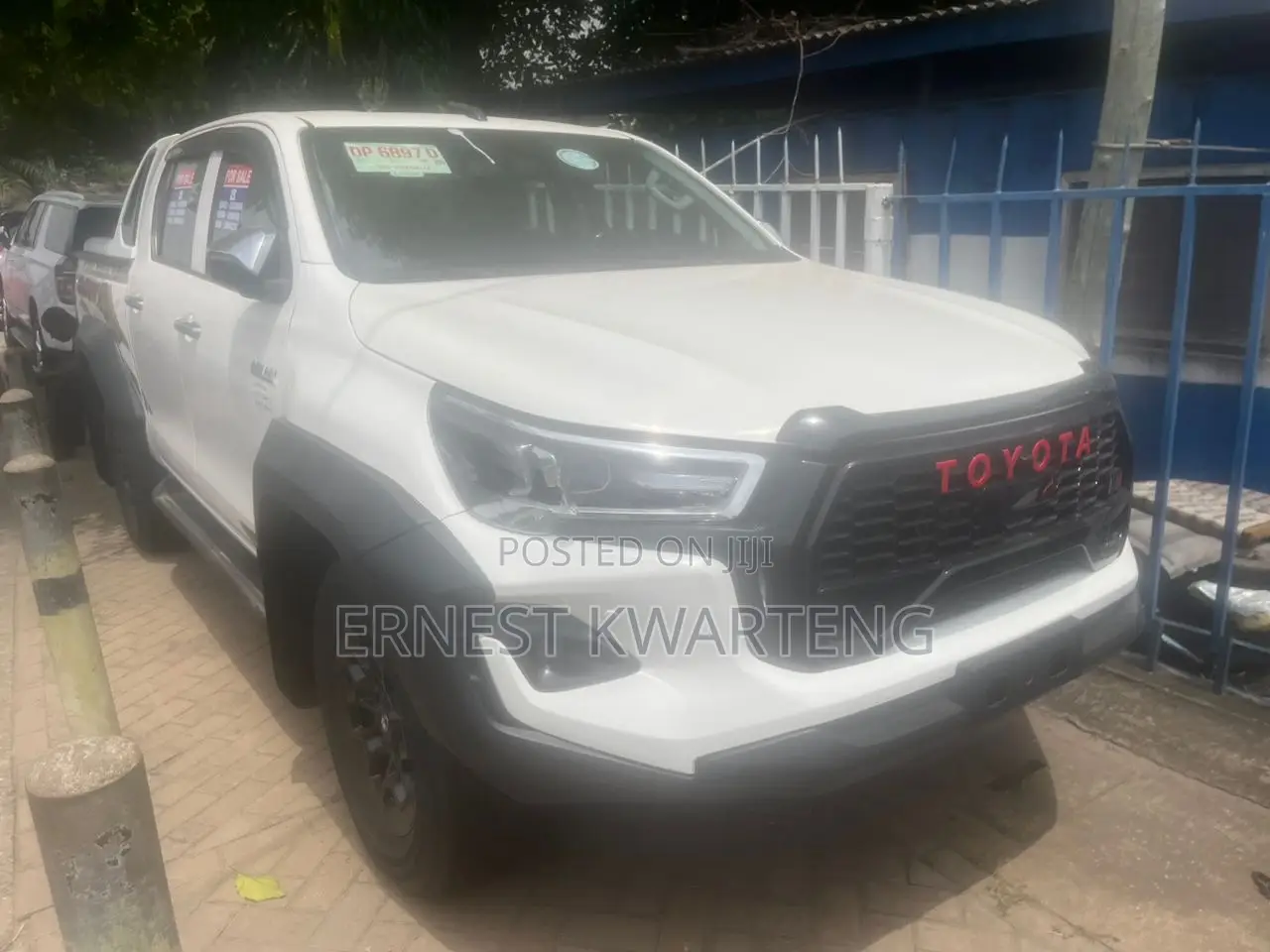 Toyota Hilux Revo Double Cab Petrol 2.7 AWD 2021 White