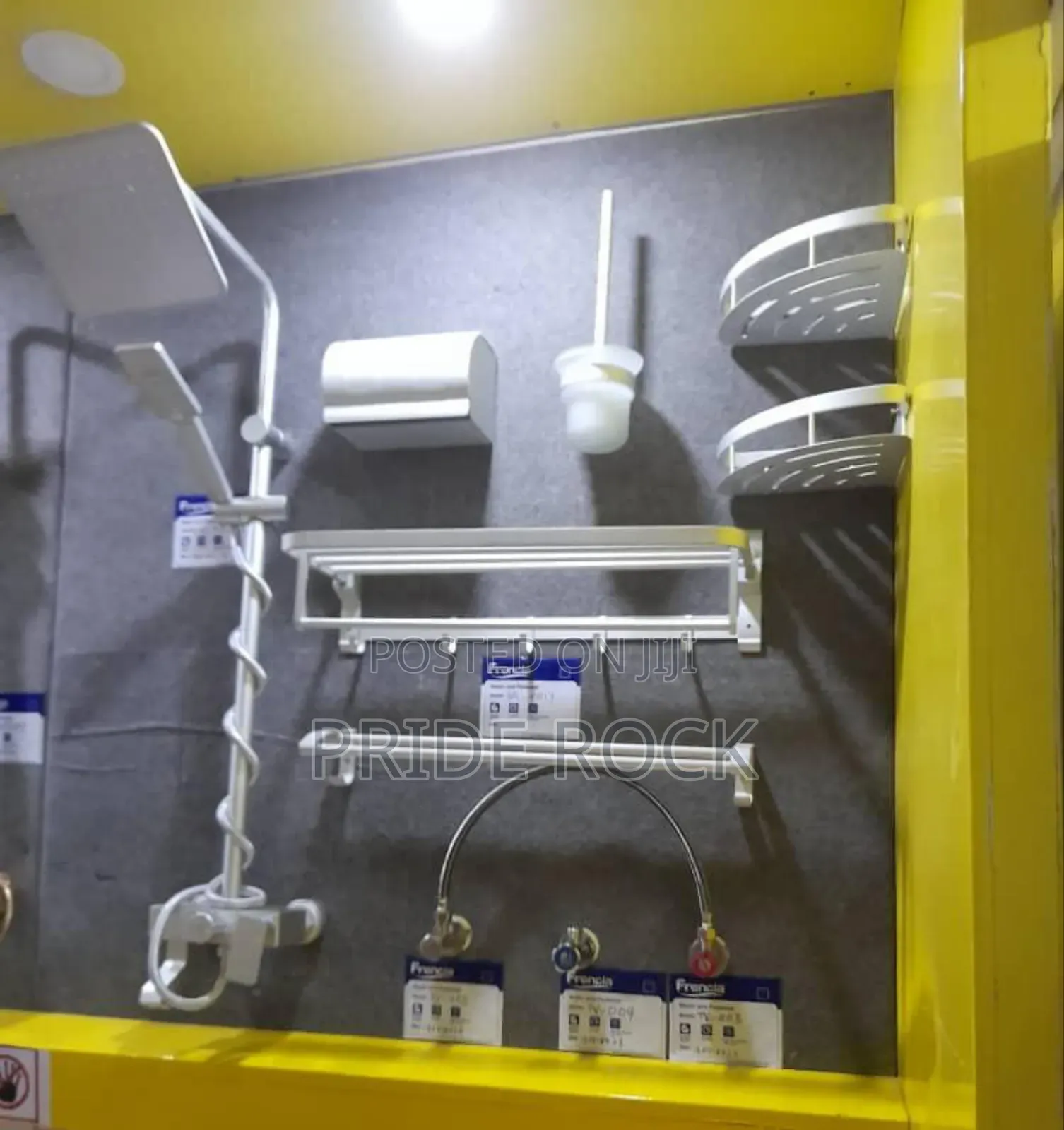Quality Aluminum Shower Plus Bathroom Accessories Set
