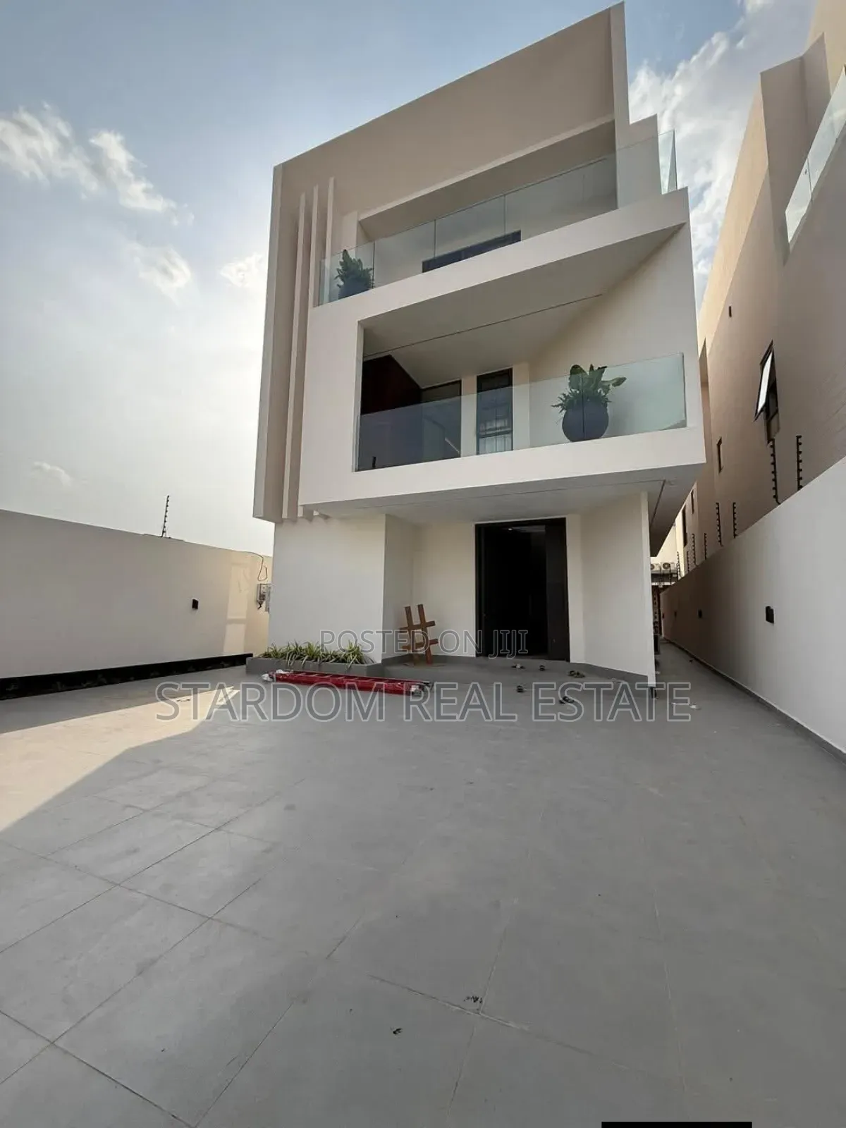 Furnished 4bdrm Duplex in East Legon Hills for sale