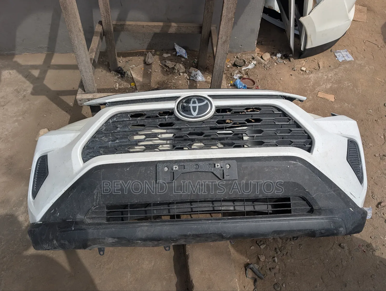 Toyota Rav4 2019,2020,2021,2022 Complete Front Bumper Home Used