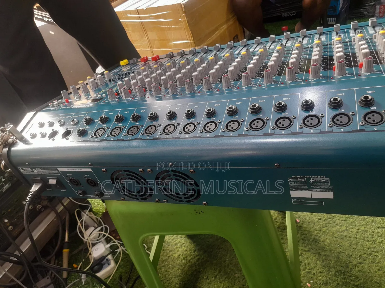 Yamaha Mk 16 Channel Powered Mixer