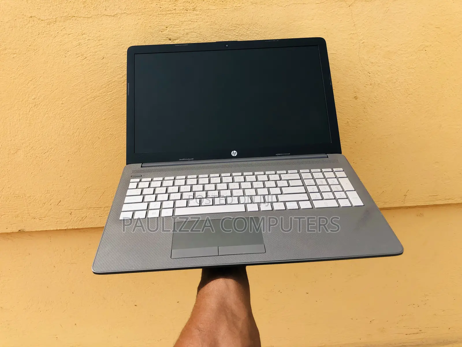 Laptop HP 255 G8 8GB AMD Ryzen 5 HDD+SSD 256GB