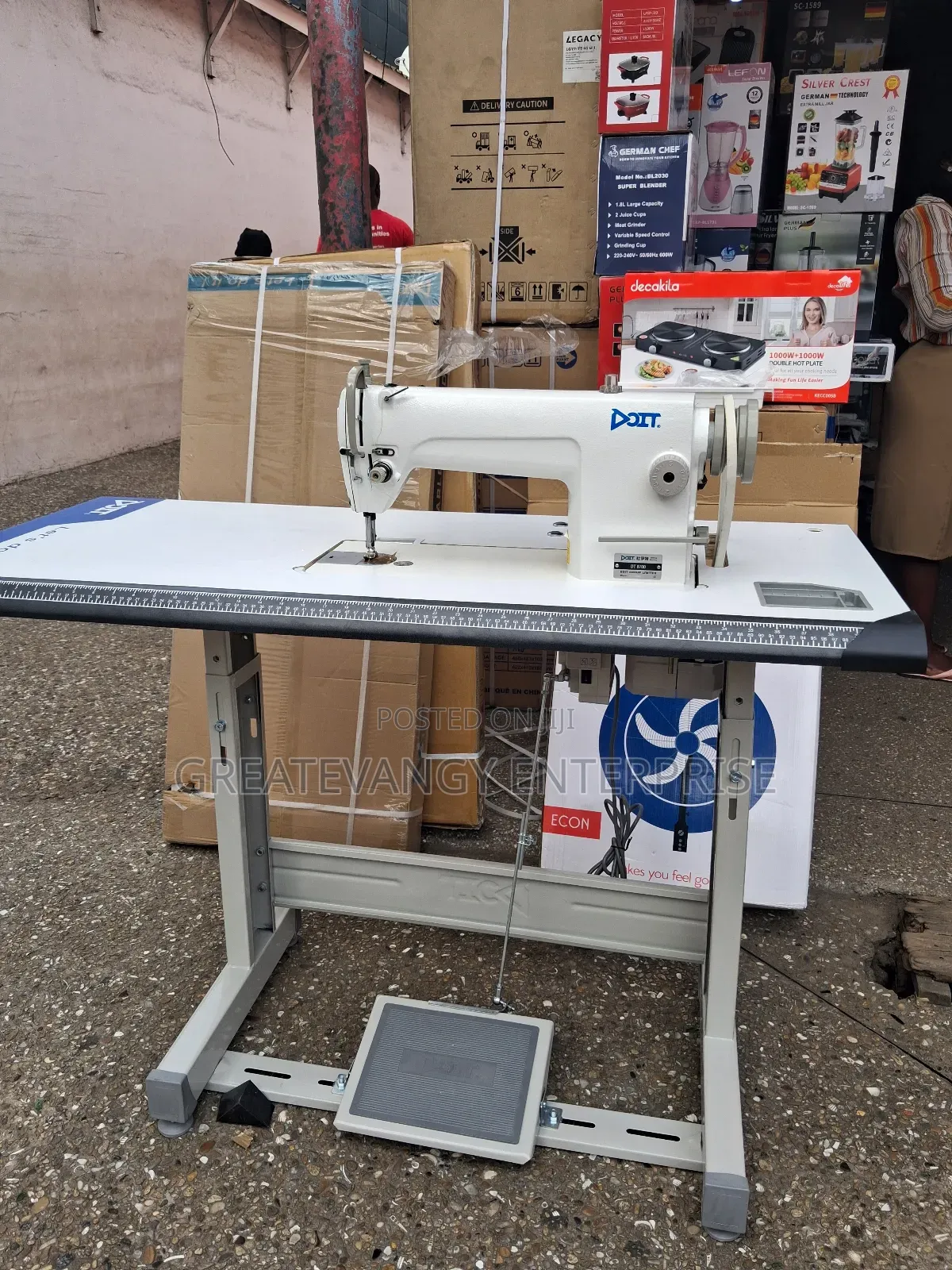 Brandnew Industrial Sewing Mch.