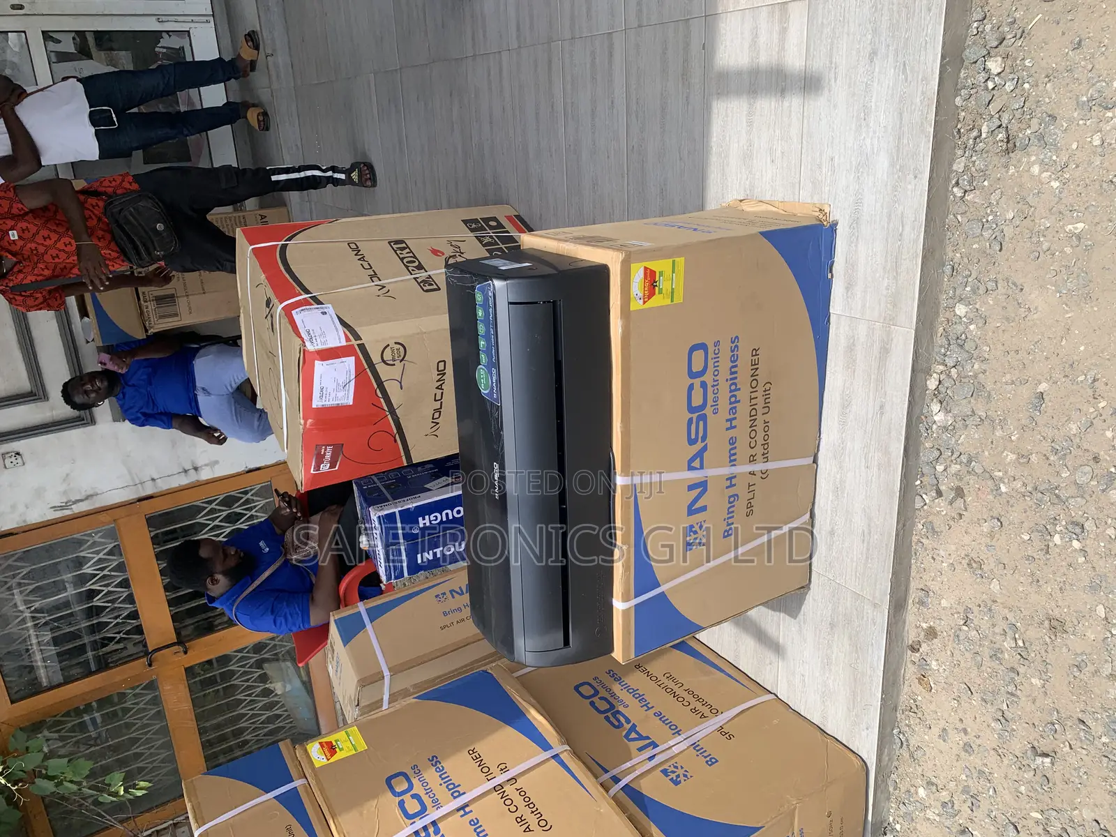 Neatly Sealed Nasco 1.5 Horsepower Split Type Black Ac