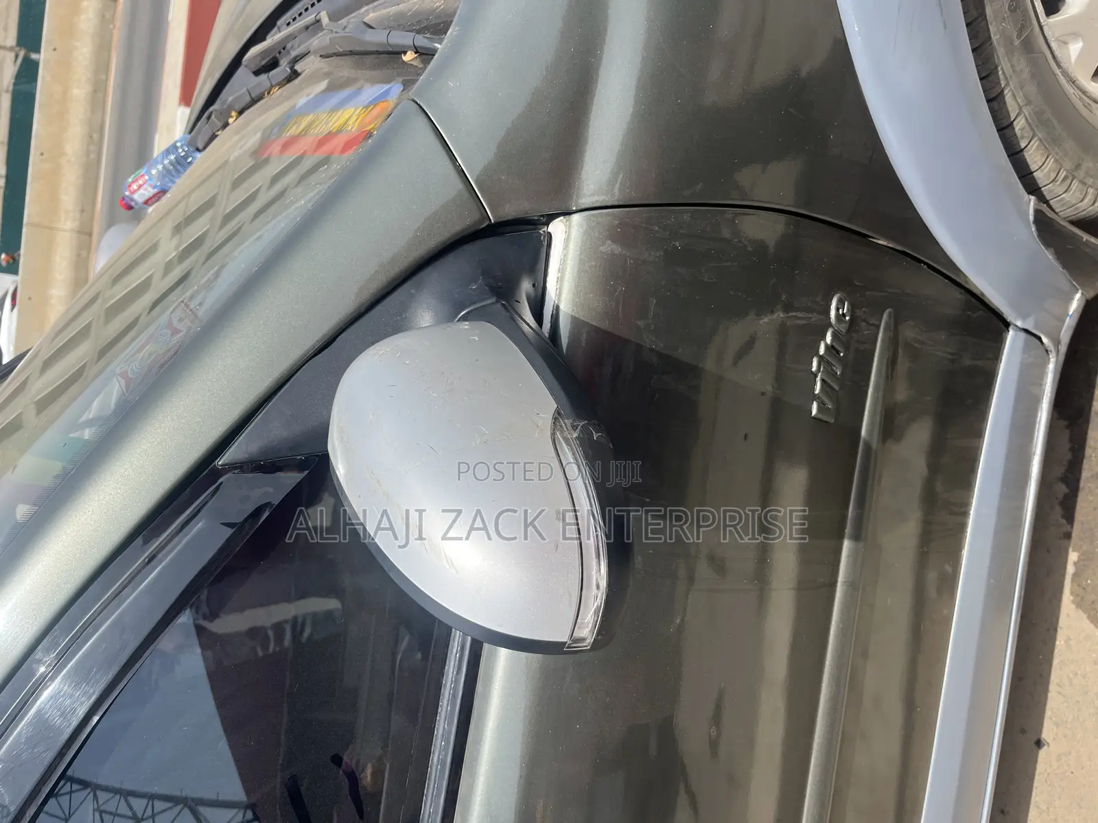 Pontiac Vibe 2007 Mirror With Light Fixed