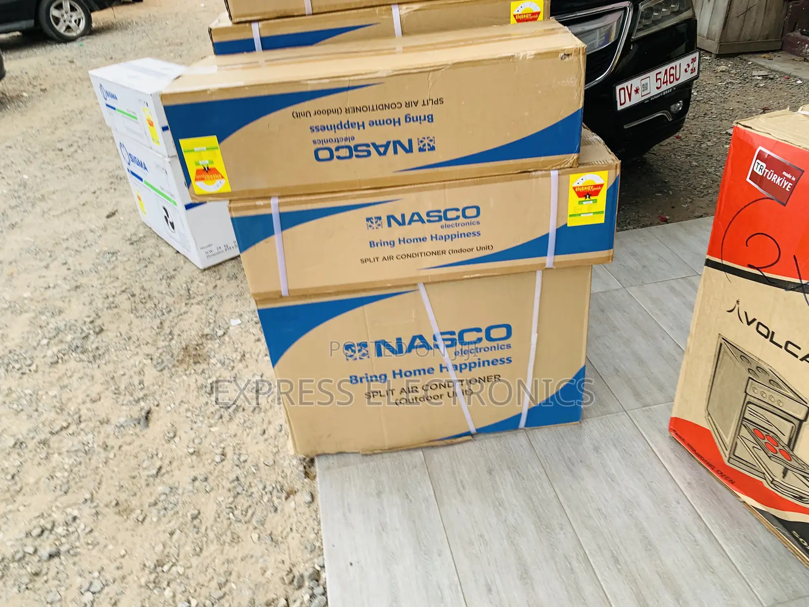 Very Cool Price Nasco Black Air Conditioner Split R410 Gas 2.5hp
