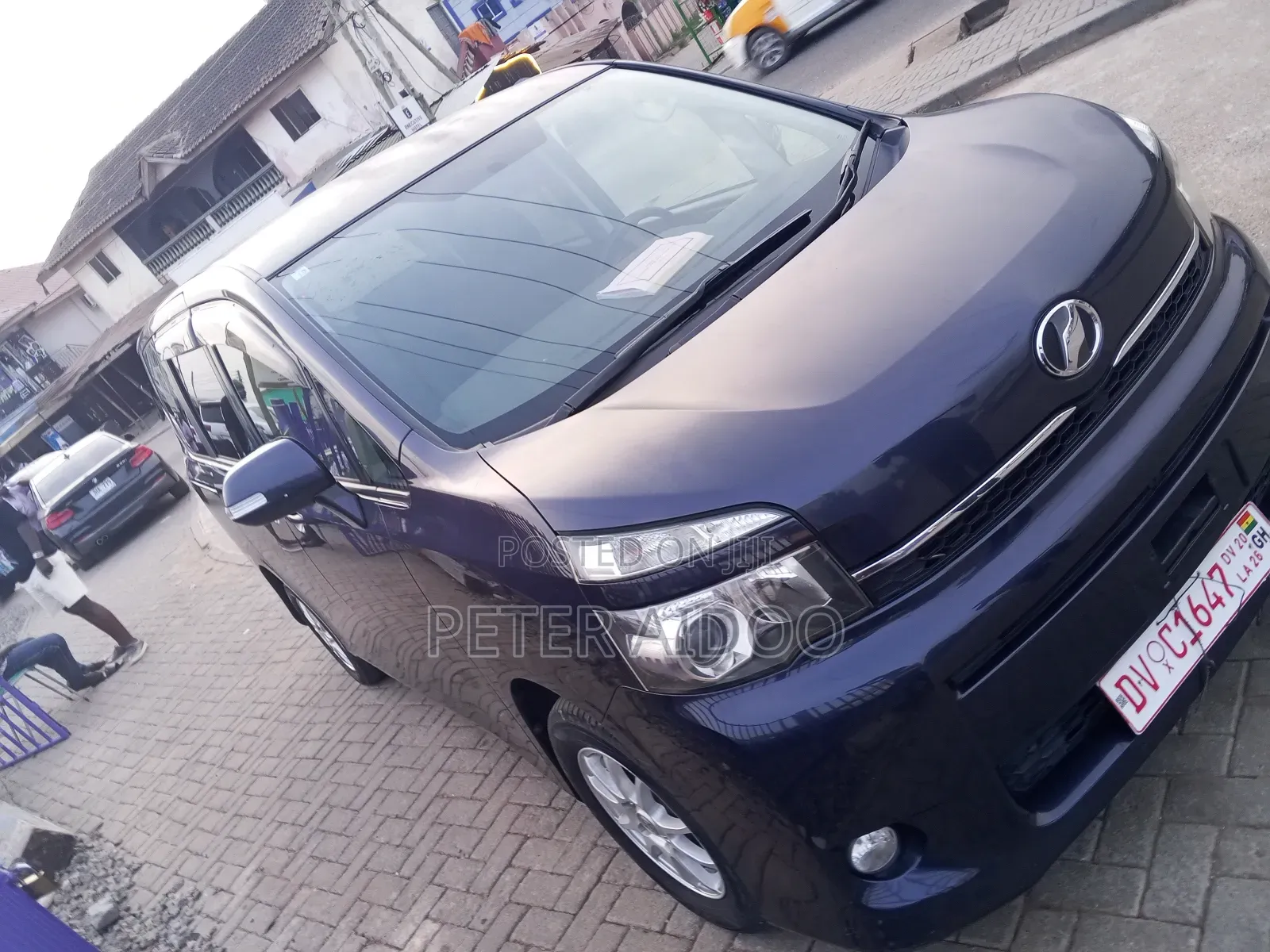 Toyota Voxy 2011 Black