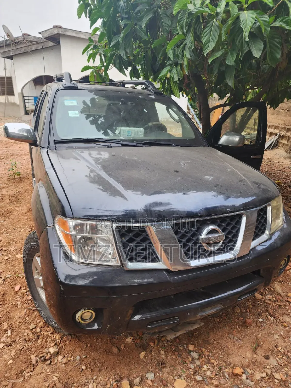 Nissan Frontier 2006 Black