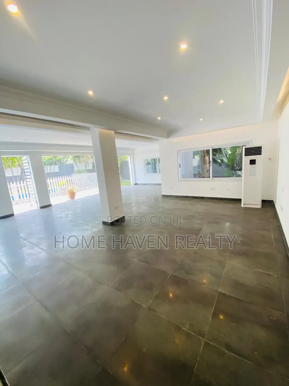 5bdrm House in Labone for rent
