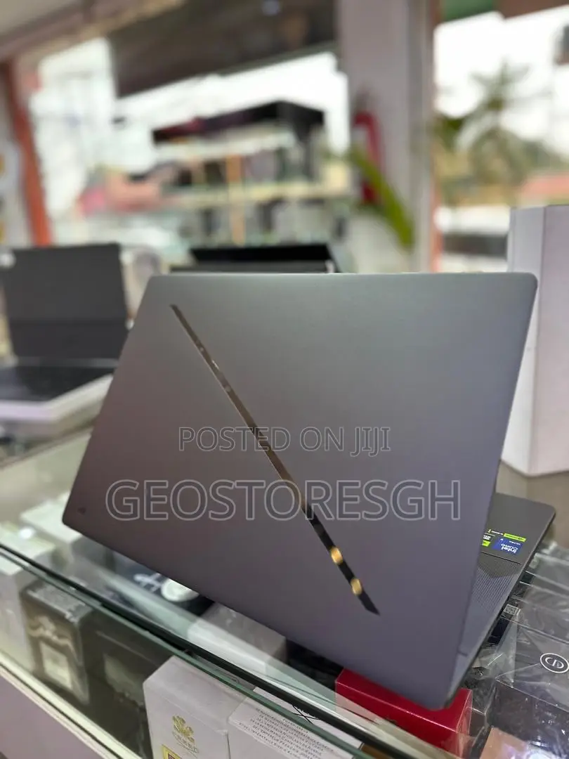 Laptop Asus ROG Zephyrus G16 16GB Nvidia SSD 1T