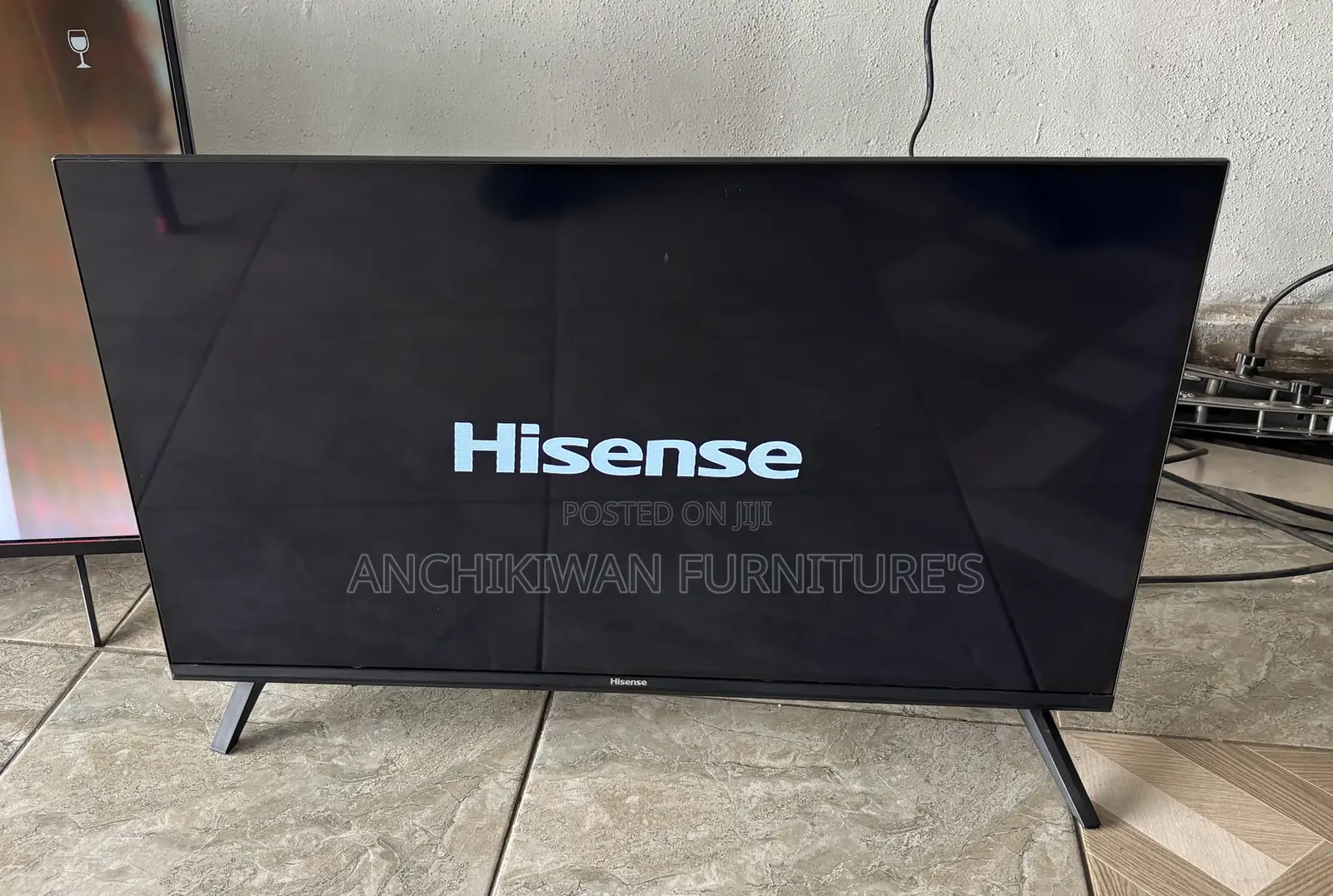 Hisense 32 Inches Smart Tv (Cash on Delivery)