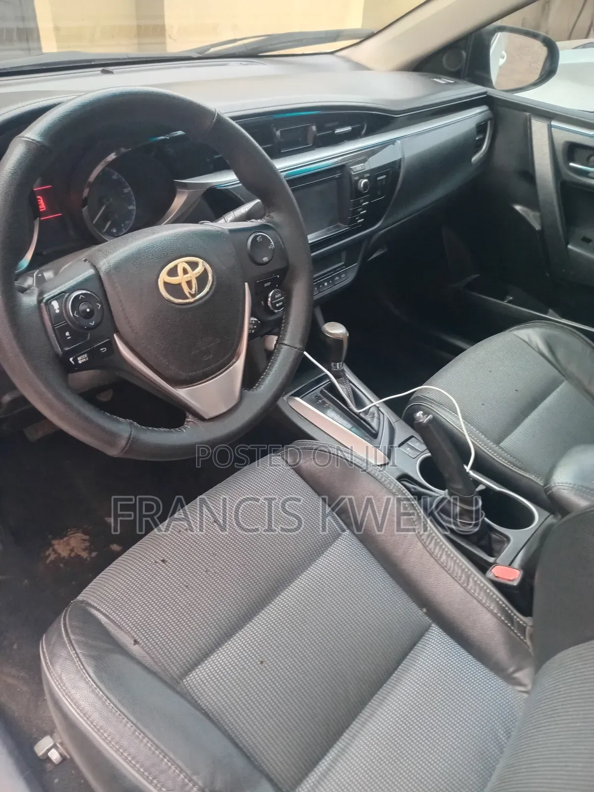 Toyota Corolla S 4dr Sedan (1.8L 4cyl CVT) 2016 White