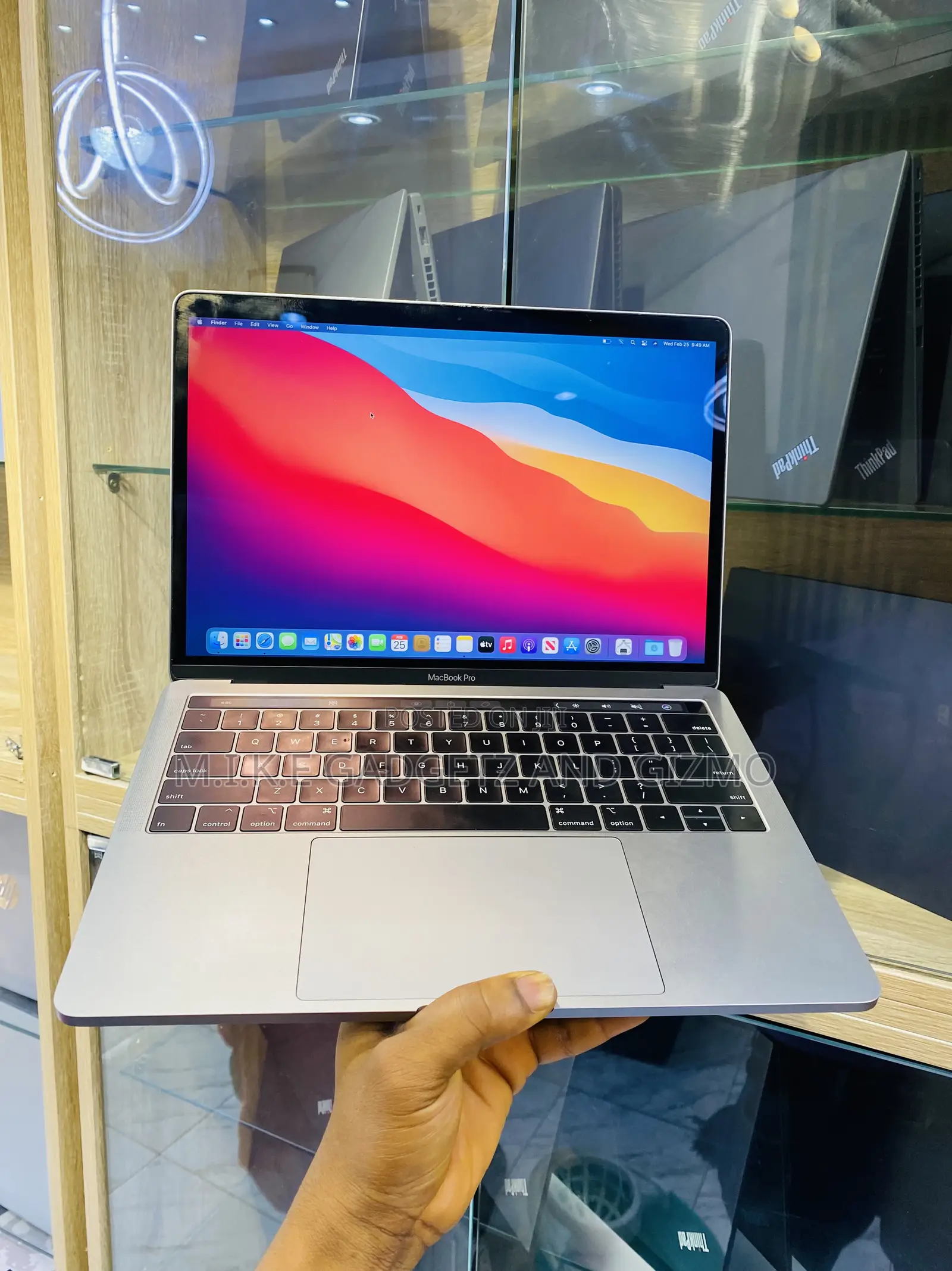 Laptop Apple MacBook 2019 8GB Intel Core i5 SSD 256GB