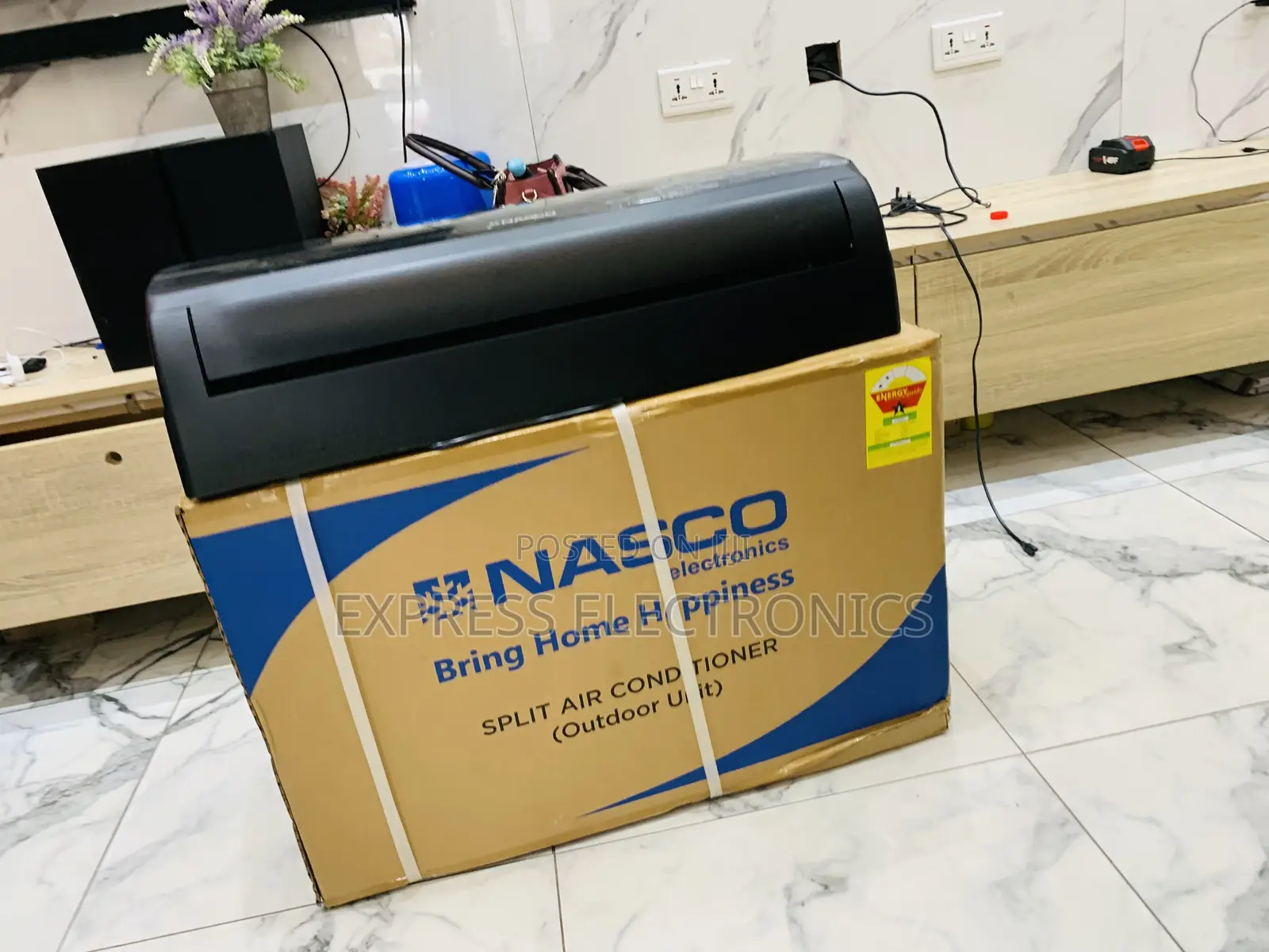 Ultra Black Modern Sleek Nasco 1.5hp Split